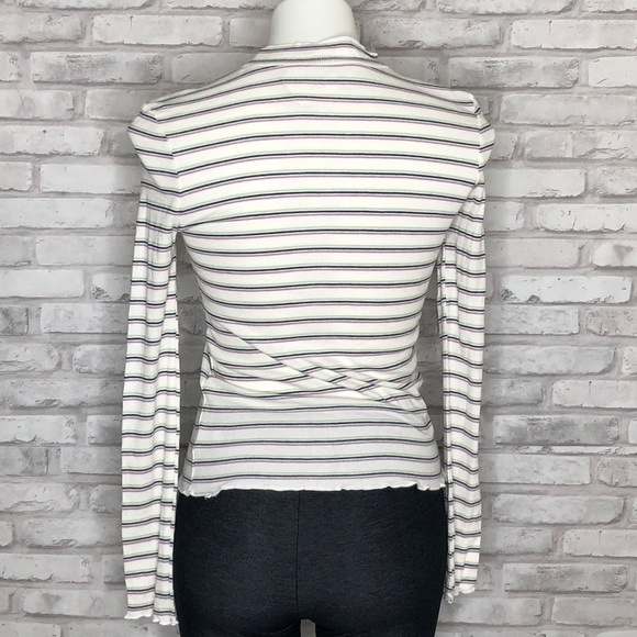 Hippie Rose striped mock neck tee, NWT, medium - Picture 3 of 8